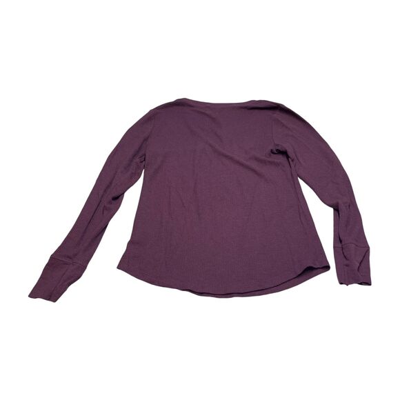 Time and Tru Top Women Large (12-14) Purple Pearl Polyester Classic Button Front - Picture 3 of 7